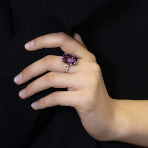 Gold Ring With Amethyst And Diamonds Lavender in Gold