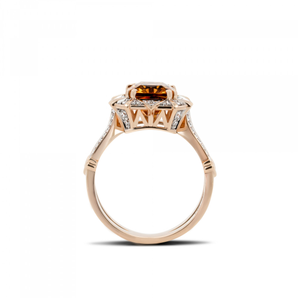 Gold Ring With Citrine  and Diamonds