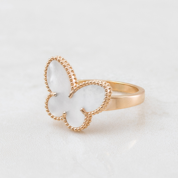 Ring Butterfly With White Mother-of-pearl
