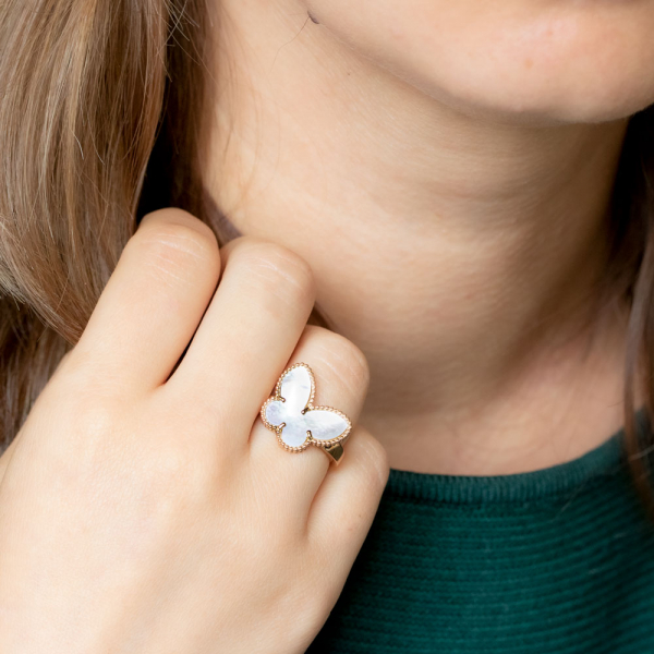 Ring Butterfly With White Mother-of-pearl