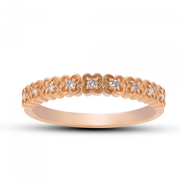 Elegant Gold Ring With Diamonds 