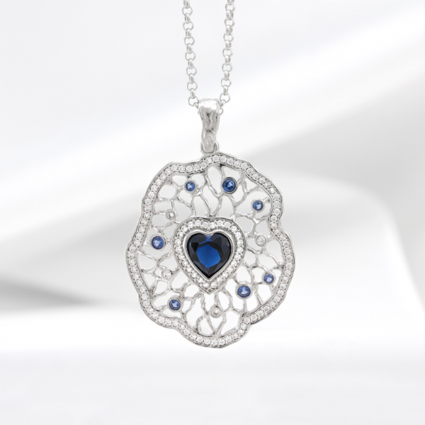 White Gold Pendant Winter's Tale