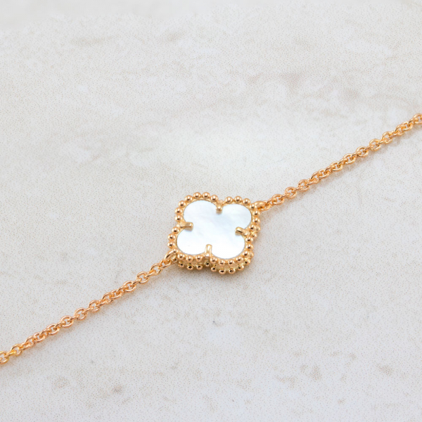 Браслет Mini Clover c перламутром