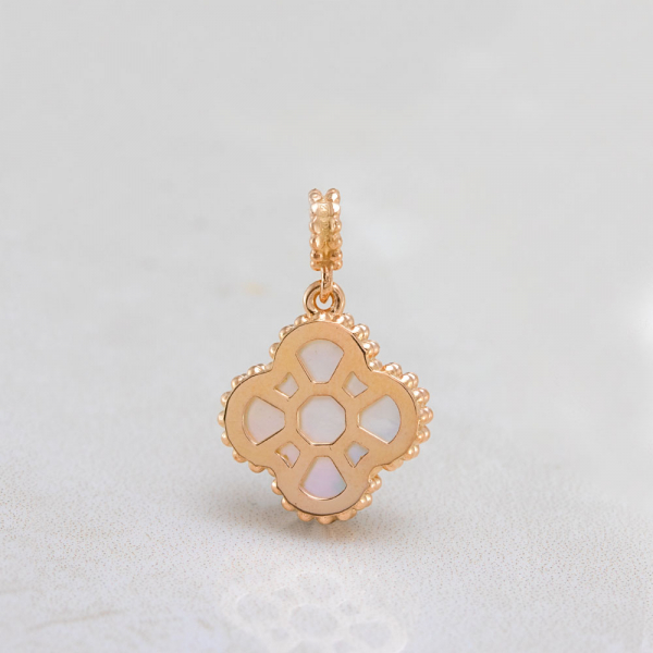  Gold Pedant Mini Clover With Mother-of-pearl