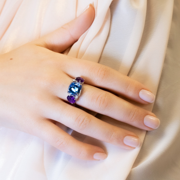 White Gold Ring  With Topaz And Amethysts