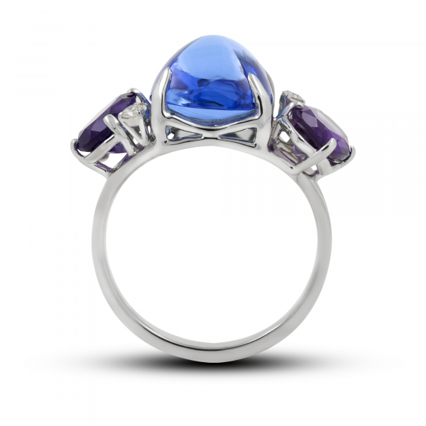 White Gold Ring  With Topaz And Amethysts