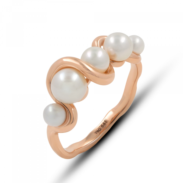 Gold Ring Wave With Pearls