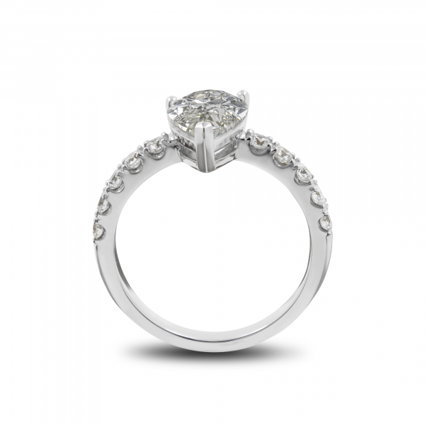 White Gold Ring With Dimonds