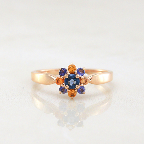 Gold Ring Flower With Sapphire